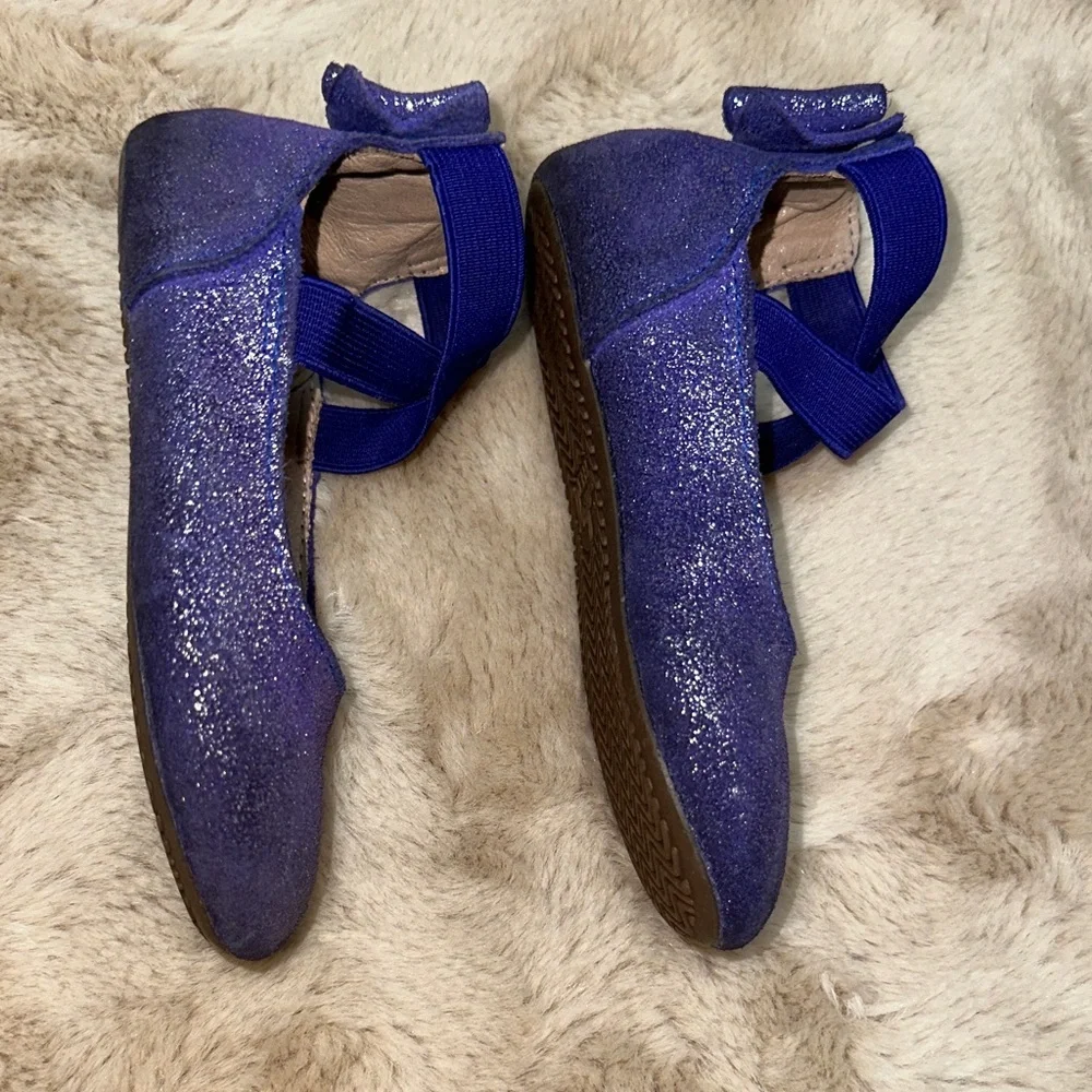 Monkey Feet charming purple